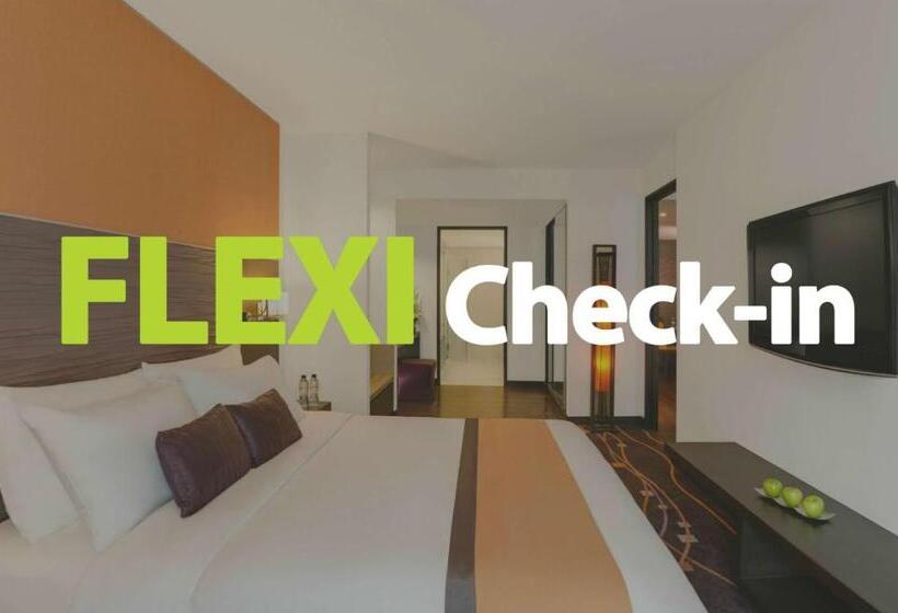 جناح, Radisson Suites Bangkok Sukhumvit