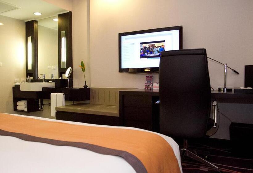 غرفة ديلوكس, Radisson Suites Bangkok Sukhumvit