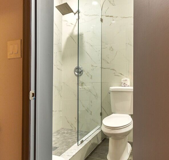 标准间, St. James