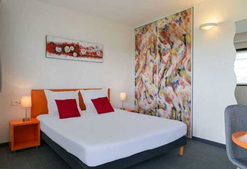 Номер Комфорт, The Originals City, Hôtel Anaïade, Saint Nazaire Pornichet