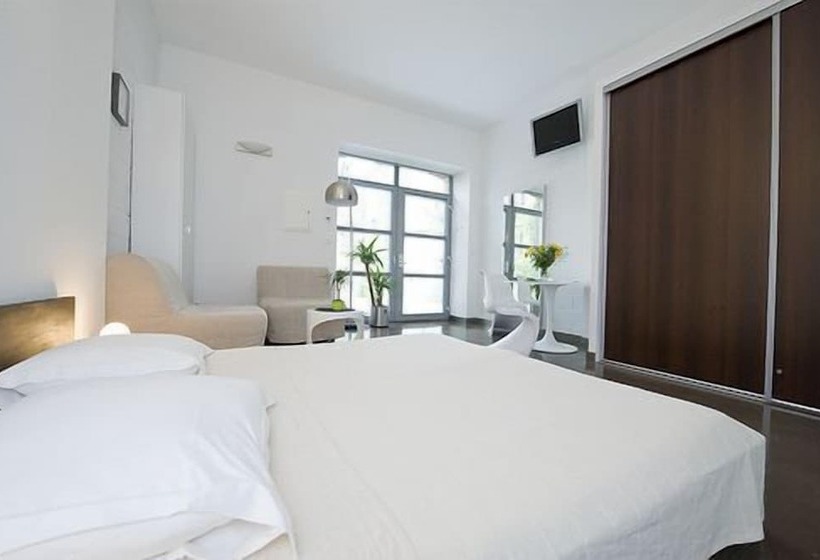 غرفة عائلية, Appart Hôtel Des Capucins