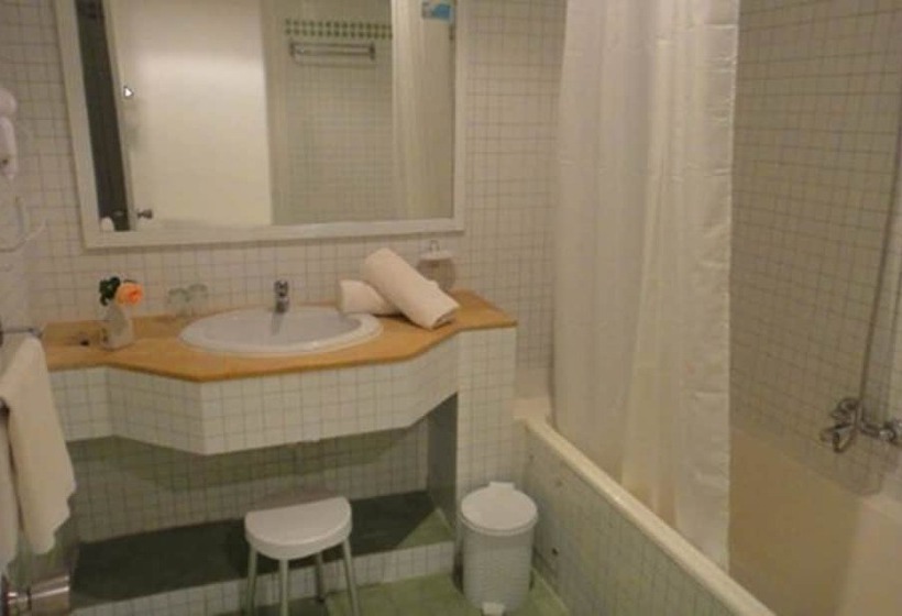 חדר סטנדרט, Chiraz Club   Families Only