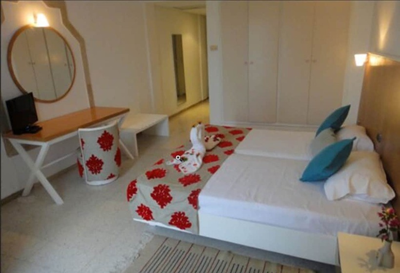 חדר סטנדרט, Chiraz Club   Families Only