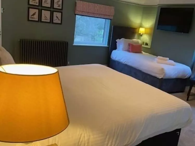 Perhehuone, Cottesmore Hotel Golf & Country Club