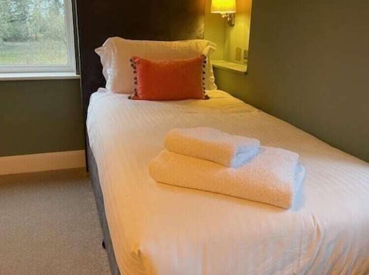 Семейный Номер, Cottesmore Hotel Golf & Country Club