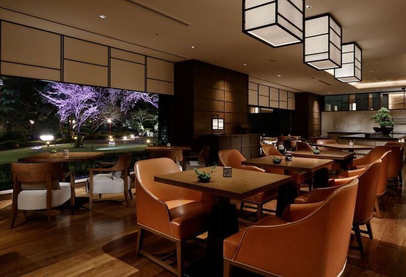 Полулюкс Повышенной Комфортности, Grand Prince Hotel Takanawa