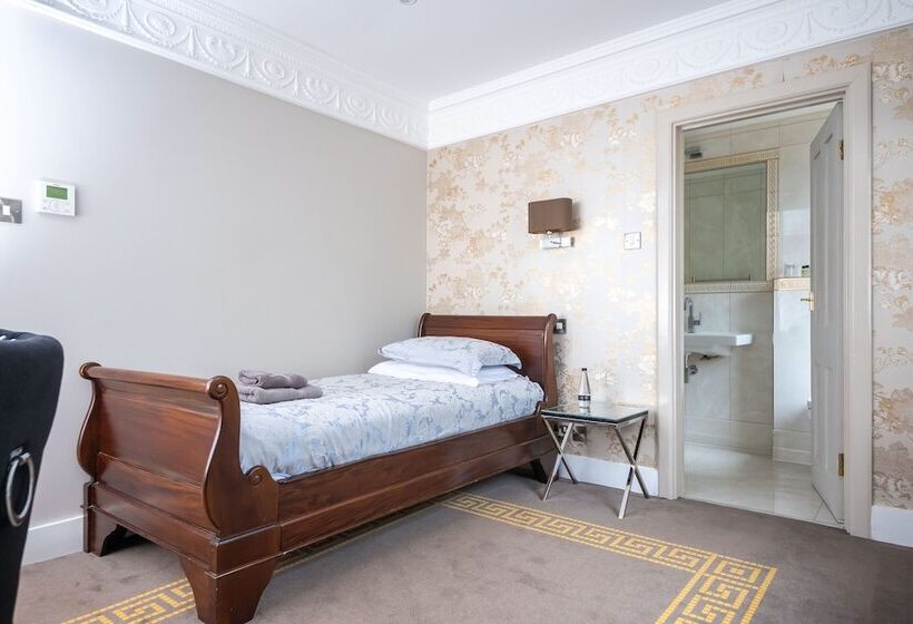 Номер Стандарт Индивидуальный, Guildford Manor Hotel & Spa