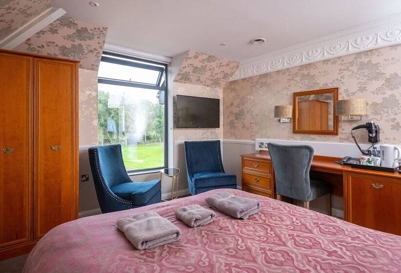 Номер Superior, Guildford Manor Hotel & Spa