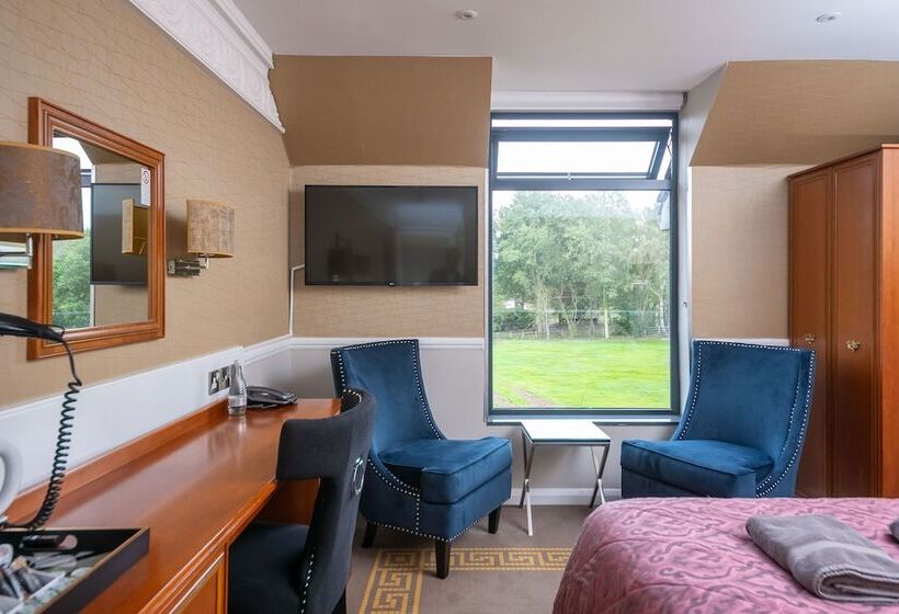 חדר סופריור, Guildford Manor Hotel & Spa