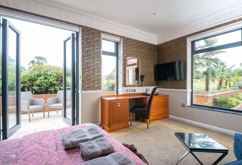 חדר סטנדרט, Guildford Manor Hotel & Spa