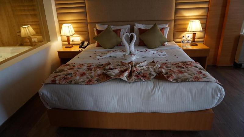 غرفة سوبيريور, Albert 1er