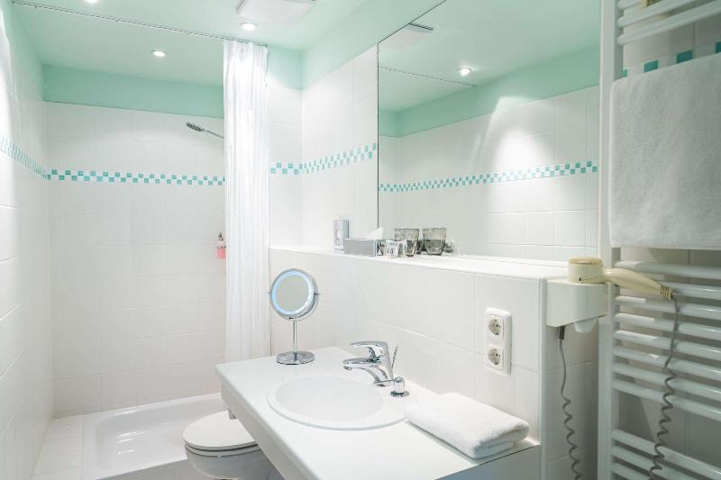 اتاق استاندارد یک نفره, Arthotel Ana Fleur