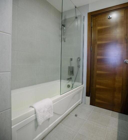 اتاق اجرایی, Baia Bursa