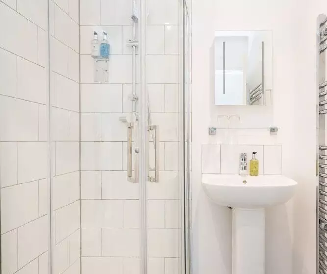 Standard-huone, The Clifton Hotel Bristol