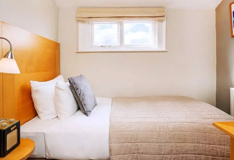 Basic Yhden Hengen Huone, The Clifton Hotel Bristol