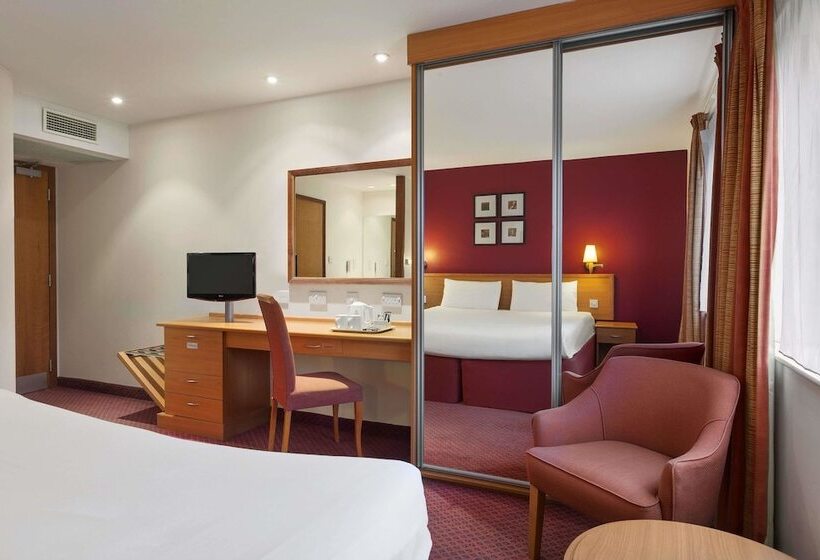 ファミリールーム, Days Inn Stevenage North