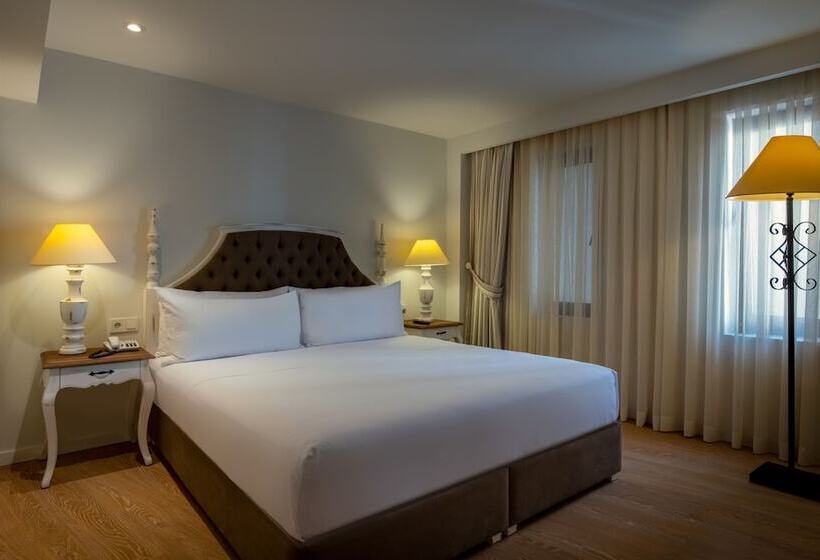 جناح جونيور سرير كينج, Doubletree By Hilton Bodrum Marina Vista