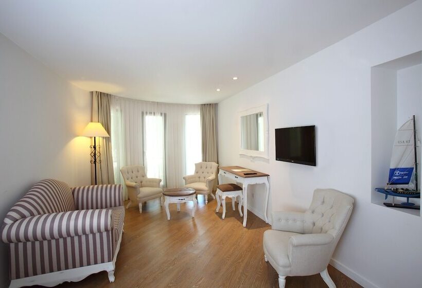 Люкс, Doubletree By Hilton Bodrum Marina Vista