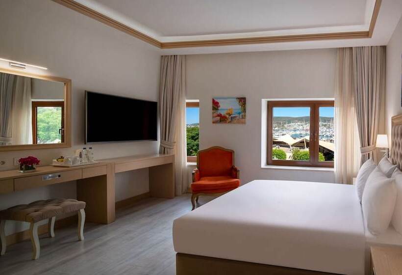 غرفة سوبيريور سرير ملكى, Doubletree By Hilton Bodrum Marina Vista