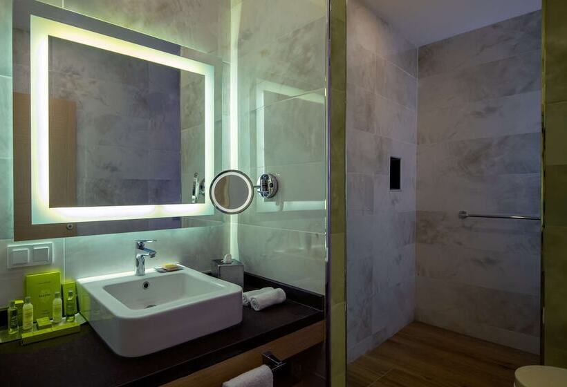 Номер Superior Кровать Куин, Doubletree By Hilton Bodrum Marina Vista