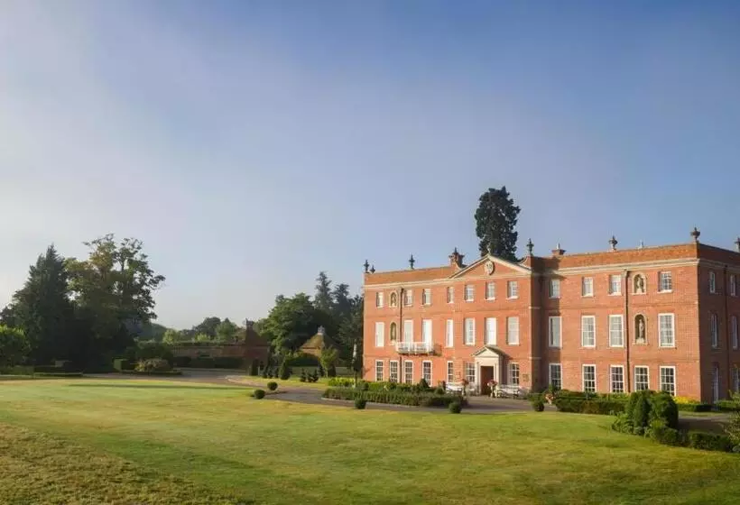 ガーデンビュースタンダードルーム, Four Seasons Hotel Hampshire