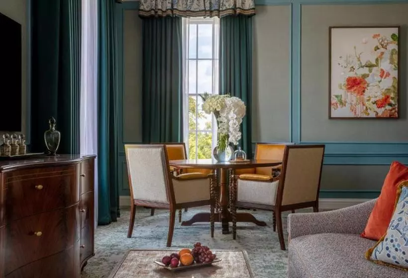 スイート, Four Seasons Hotel Hampshire