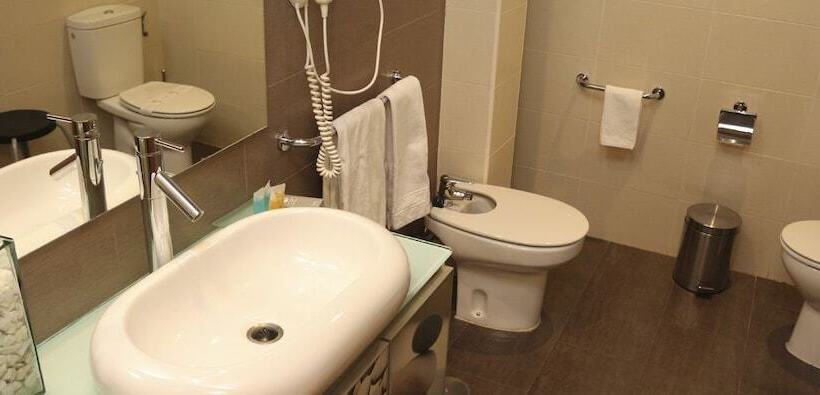 스탠다드 룸, Macami