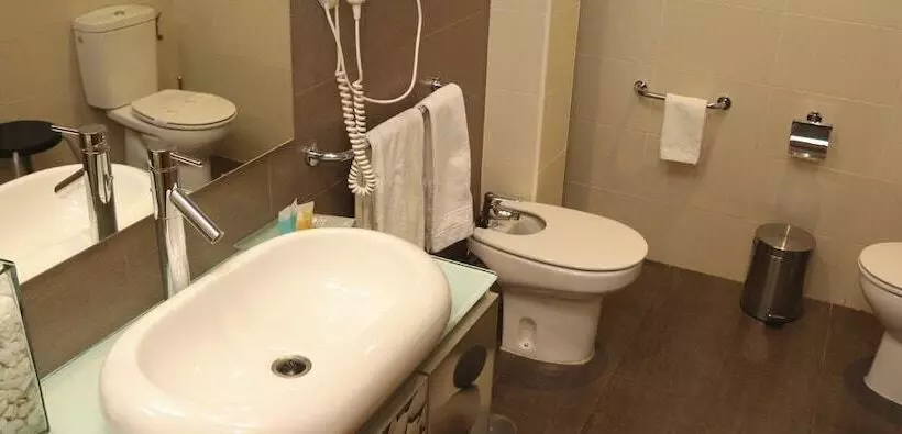 Standardzimmer, Macami