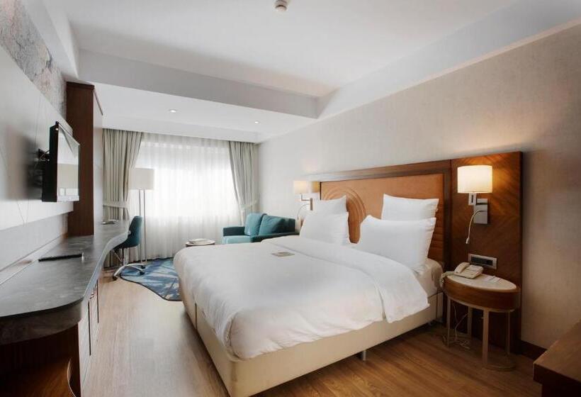 اتاق لوکس با چشم‌انداز شهر, Mercure Istanbul Bakirkoy
