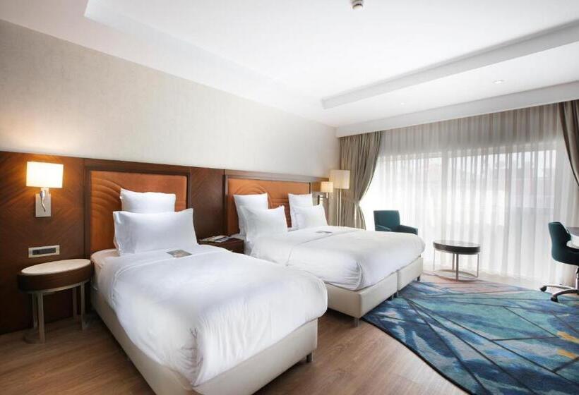 اتاق لوکس با چشم‌انداز شهر, Mercure Istanbul Bakirkoy