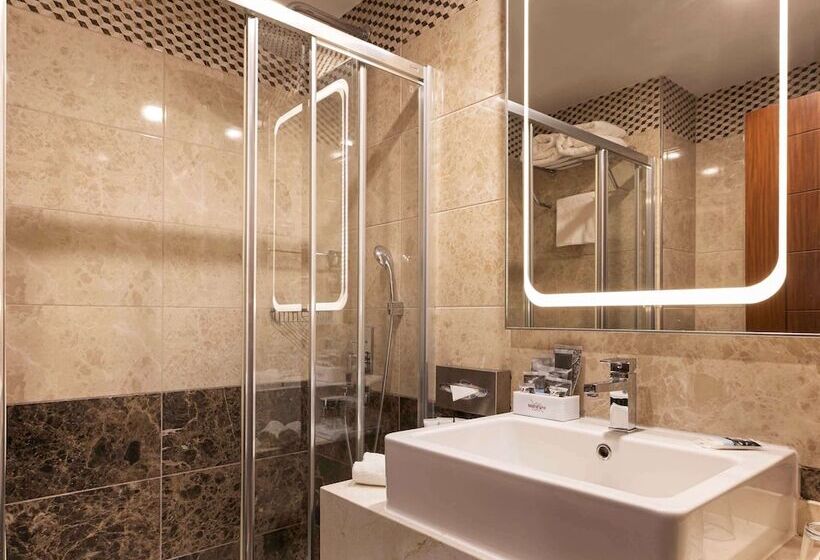 سوییت جونیور, Mercure Istanbul Bakirkoy