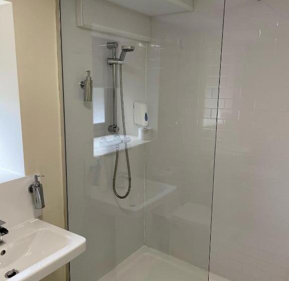 经典四人房间, Mountain Park