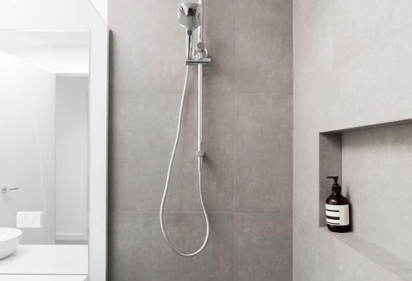 חדר דלוקס, Pembroke Hall