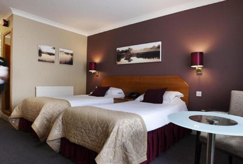 Номер Стандарт, The Essex Golf & Country Club