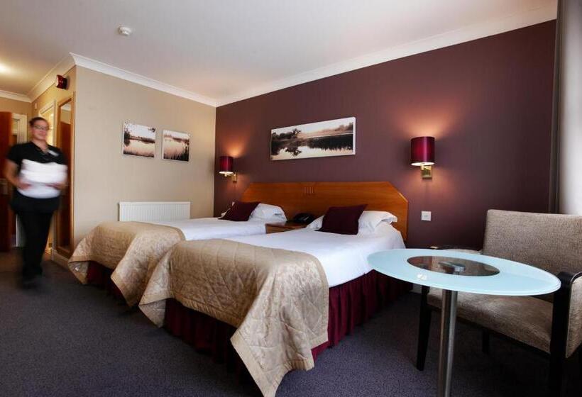 Номер Стандарт, The Essex Golf & Country Club