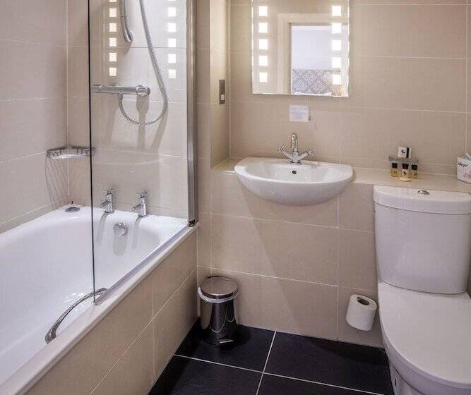 수피리어 룸, The Kings Head Country