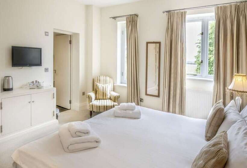 수피리어 룸, The Kings Head Country