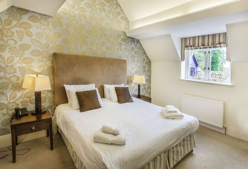 수피리어 룸, The Kings Head Country