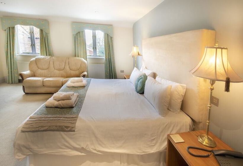 디럭스 룸, The Kings Head Country