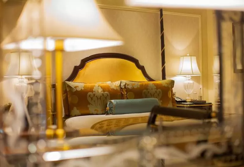 プレミアムルーム, The Leela Palace New Delhi