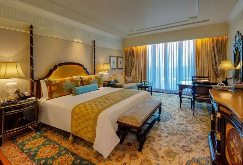 プレミアムルーム, The Leela Palace New Delhi