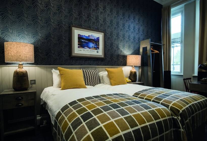 חדר סטנדרט, Toll House Inn