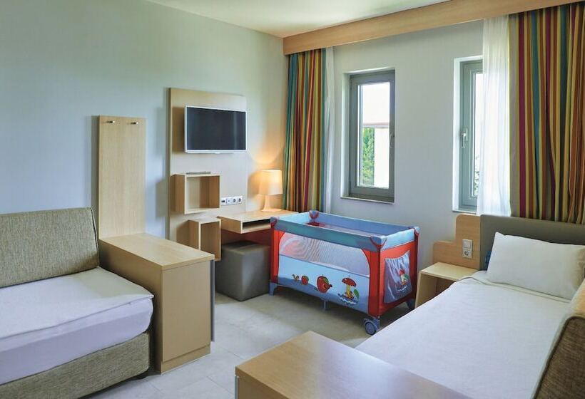 ファミリールーム, Tui Blue Palm Garden