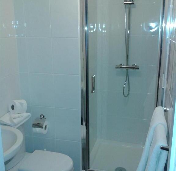 Номер Стандарт Индивидуальный, Cambridge Hotel Waterfront