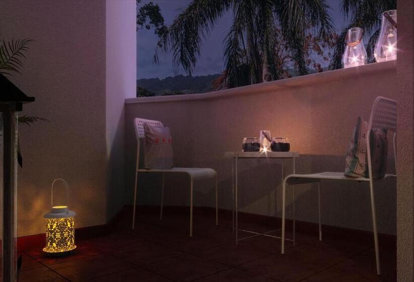 غرفة قياسية مطلّة علي الحديقة, Tropical Casa Laguna