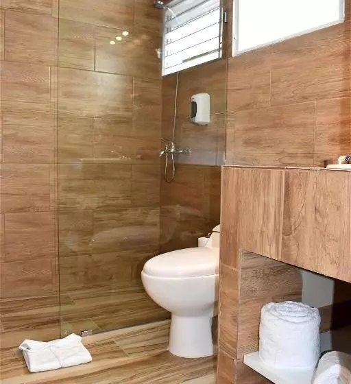 اتاق استاندارد با چشم‌انداز استخر, Tropical Casa Laguna