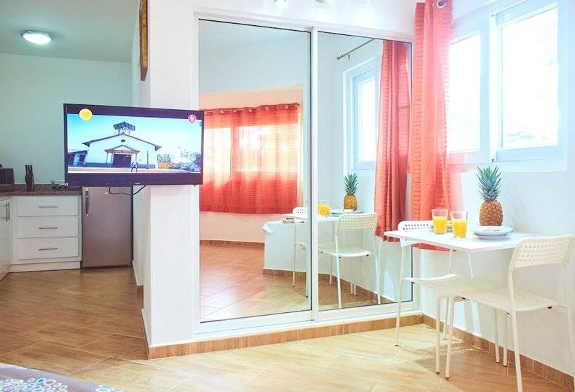 إستوديو كومفورت, Tropical Casa Laguna