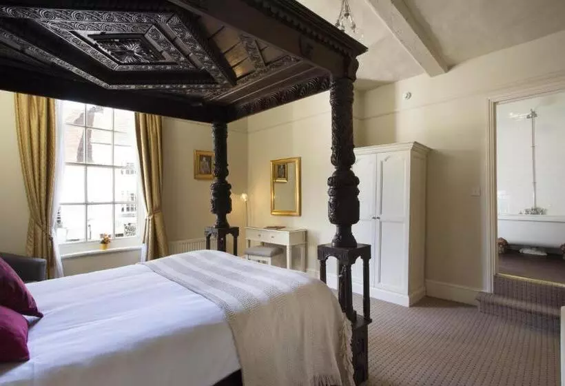 テーマパークスタンダードルーム, The George Hotel & Brasserie, Cranbrook