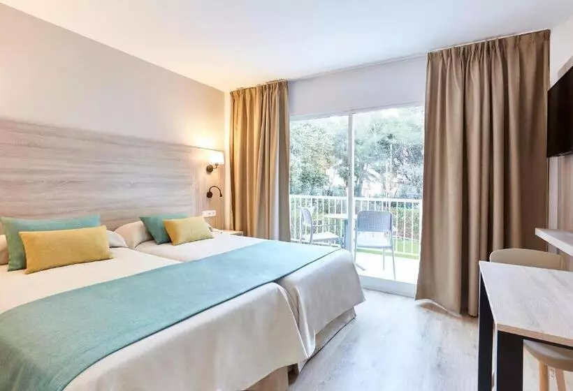 استودیوی استاندارد, Universal Apartamentos Laguna Garden