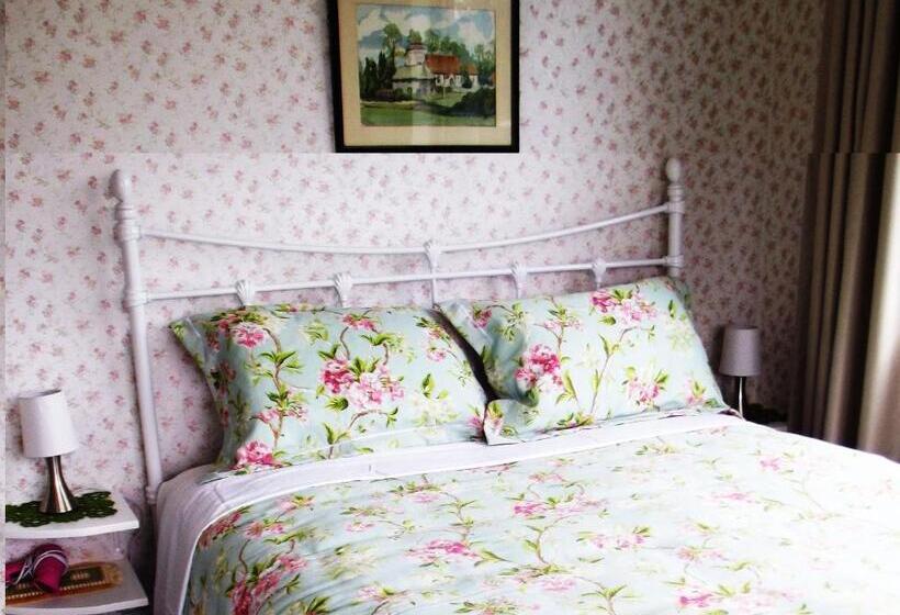 اتاق استاندارد, Kumara Historic Cottages